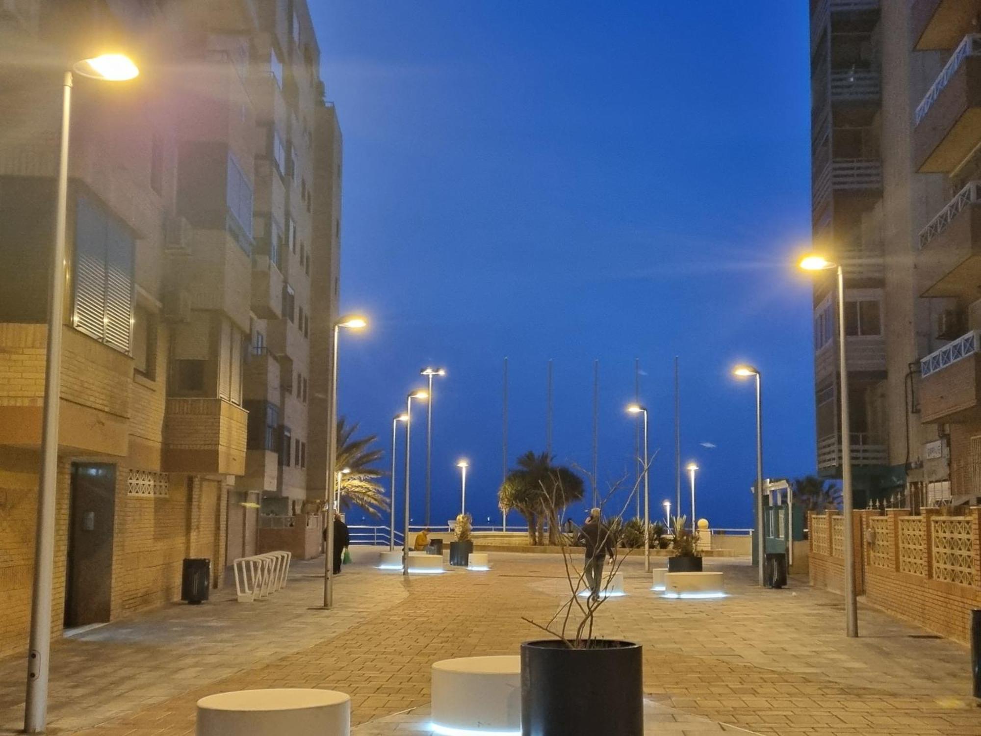 Apartamento en paseo marítimo Almería Exterior foto